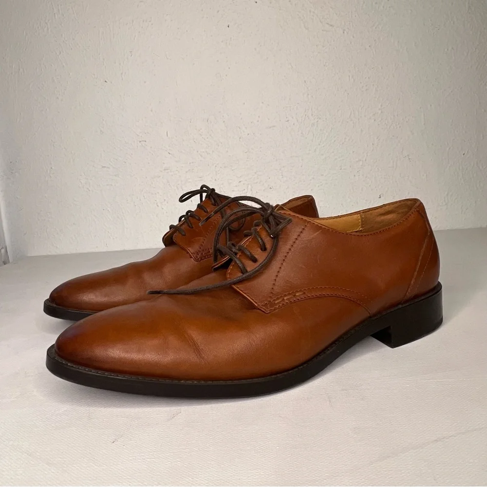 Cole Haan Hawthorne Oxford lace up British tan shoe